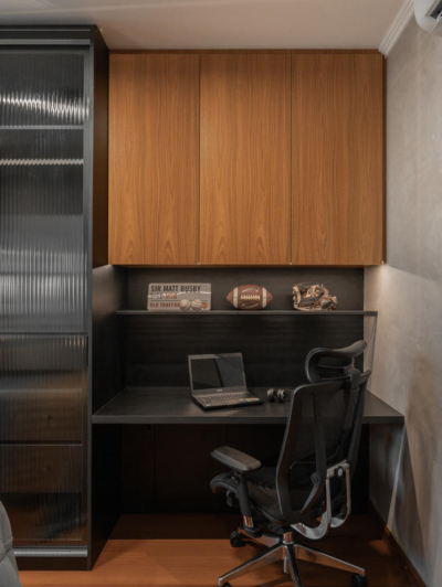 TM_projeto_reforma_madeira_marcenaria_porto_alegre_apartamento_larissa_bassi_dormitorio_jovem_concreto_preto_moderno (4)